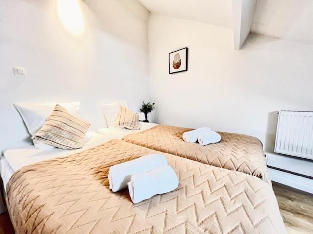 Logies By Suzan Hotel Хаселт Екстериор снимка
